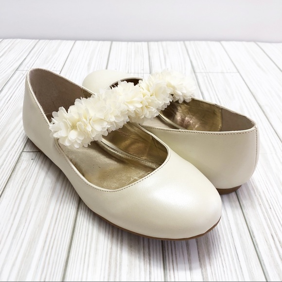 Nina Other - EUC Girls Nina Ivory Medina Leather Ballet Flats